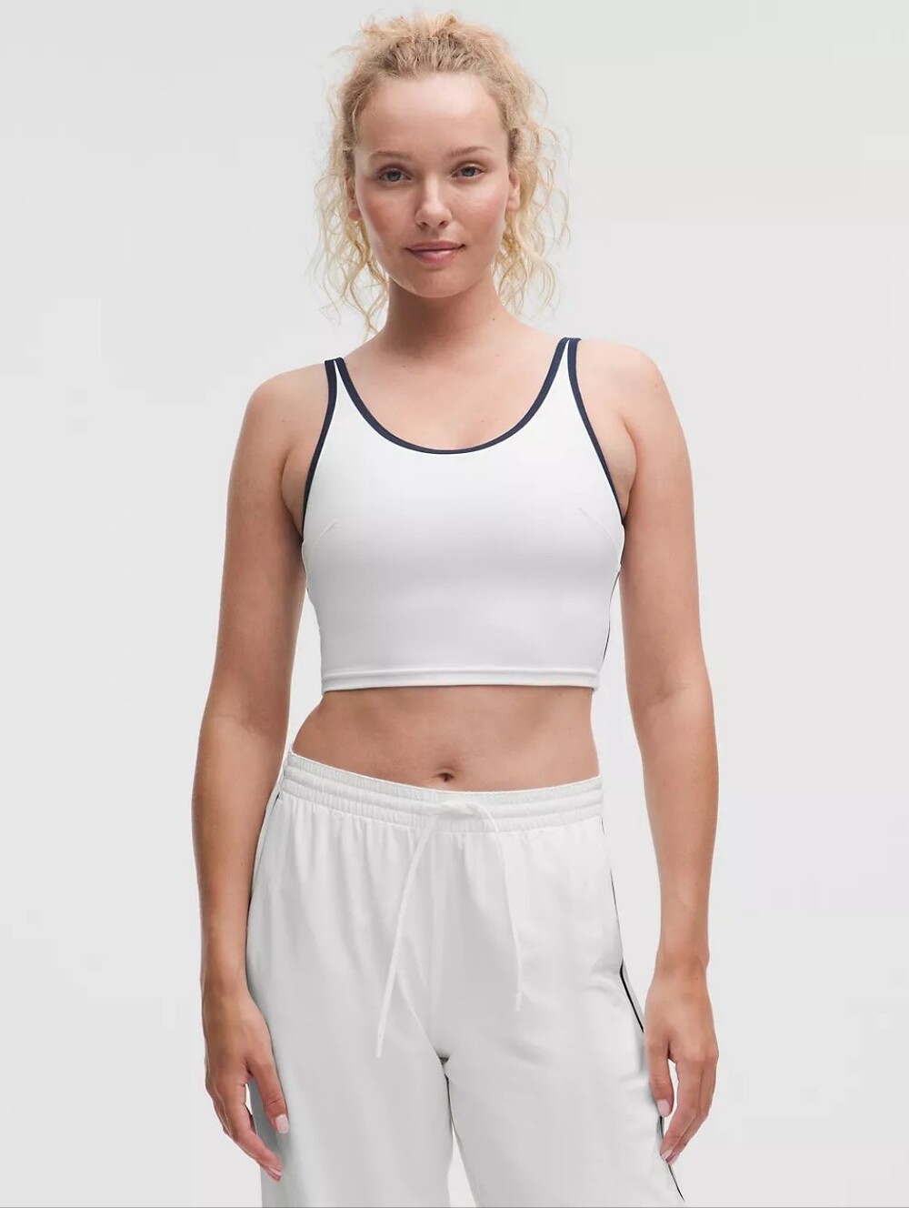 NWT lululemon Scoop-Neck Cutout Tennis Tank Top Medium Support, B/C Cup Sz xl